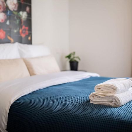Happily 2 Bedroom Serviced Apartment 75M2 -Nb306H- Roterdão Exterior foto
