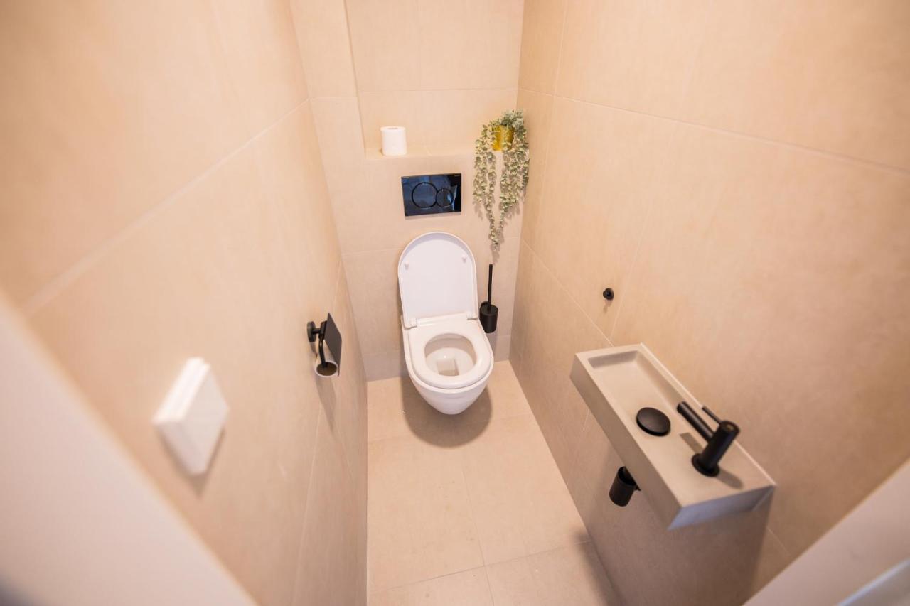 Happily 2 Bedroom Serviced Apartment 75M2 -Nb306H- Roterdão Exterior foto